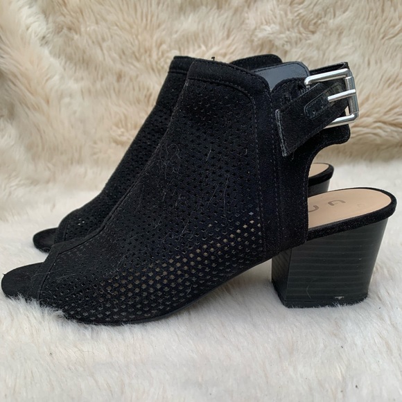 Unisa Black Chunky Heel Open toe buckle size 7.5 - Picture 2 of 12